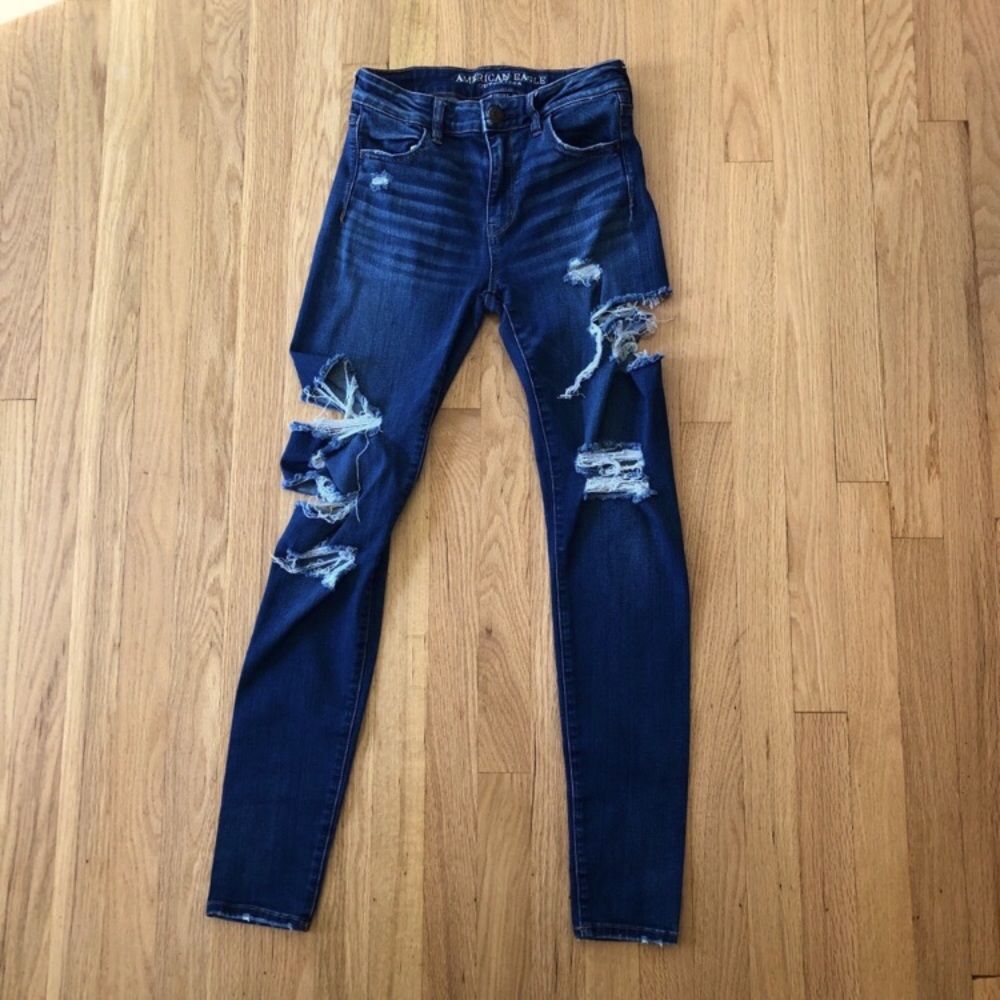 American Eagle Destroyed Hi-Rise Jeggings